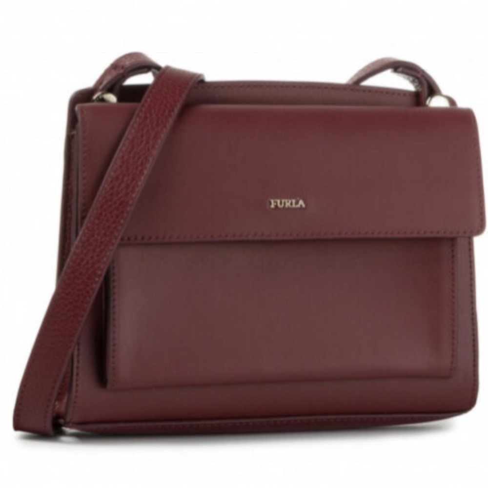 NWT Furla 1039082 B BYN3 R74 Lady M Red Crossbody - Picture 1 of 8